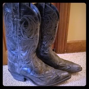 Justin womens 7.5 cowboy boots pointed toe